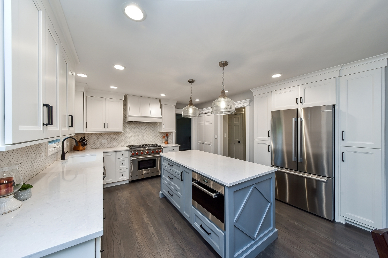 Clean &amp; Transitional Kitchen Remodel — Kitchen Remodel in Kenwood, OH