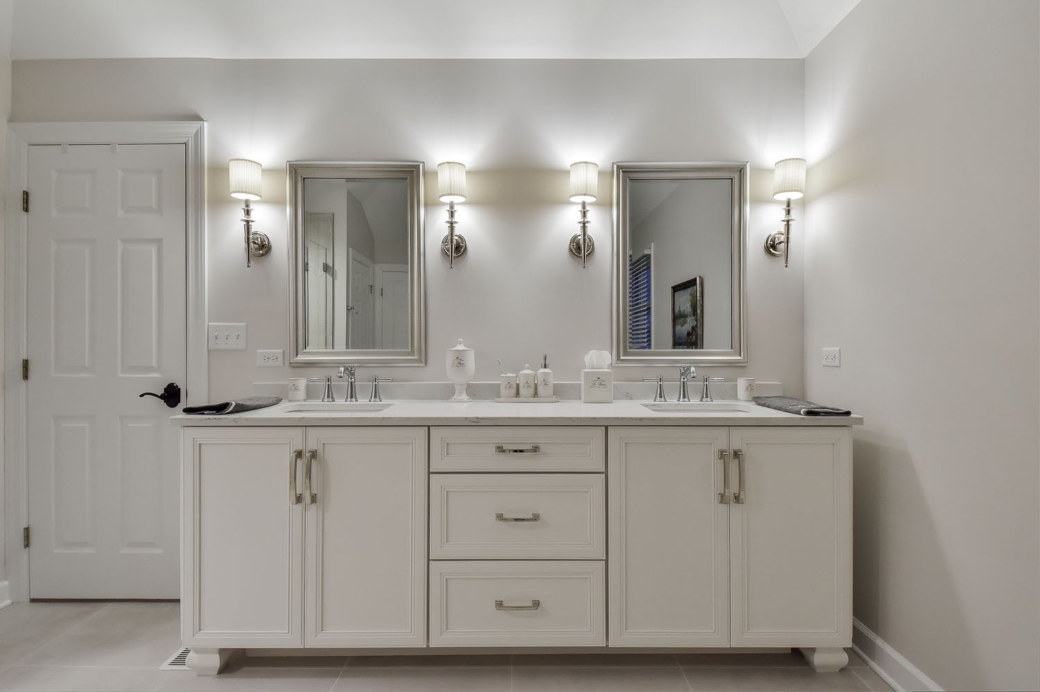Warm Welcoming Master Bath Remodel — photo 2
