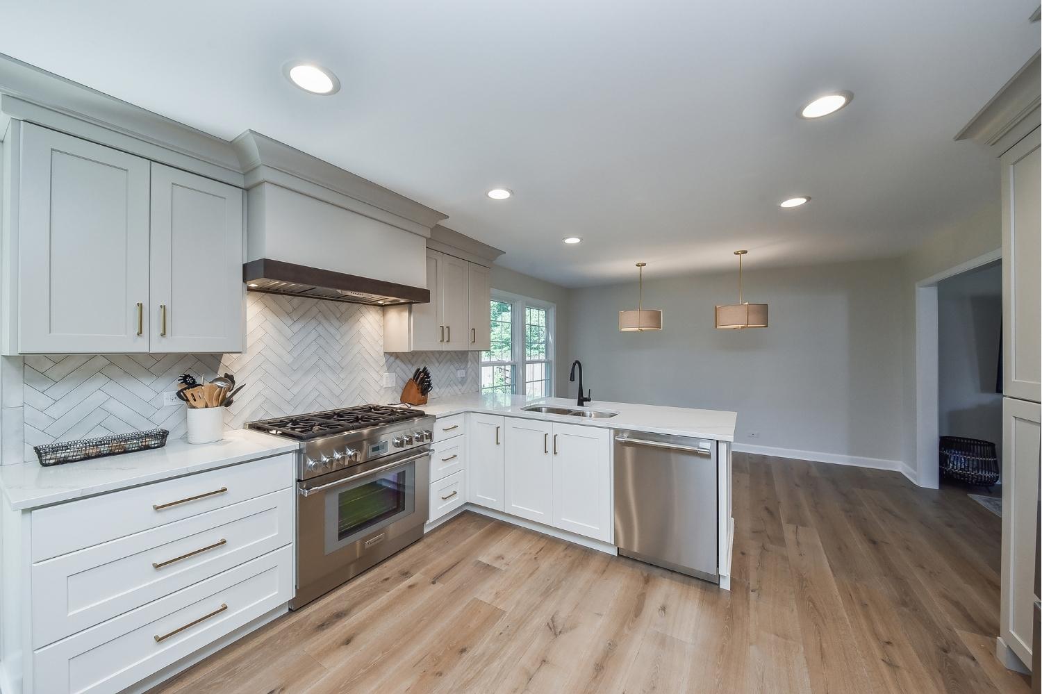 Balanced Neutrals Kitchen Remodel — photo 2