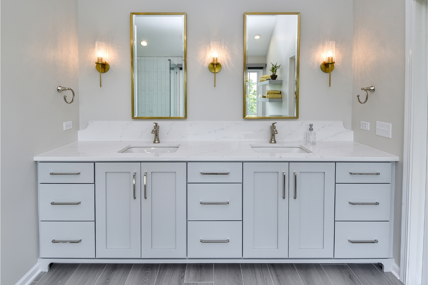 Naturally Inviting Master Bath Remodel — photo 3