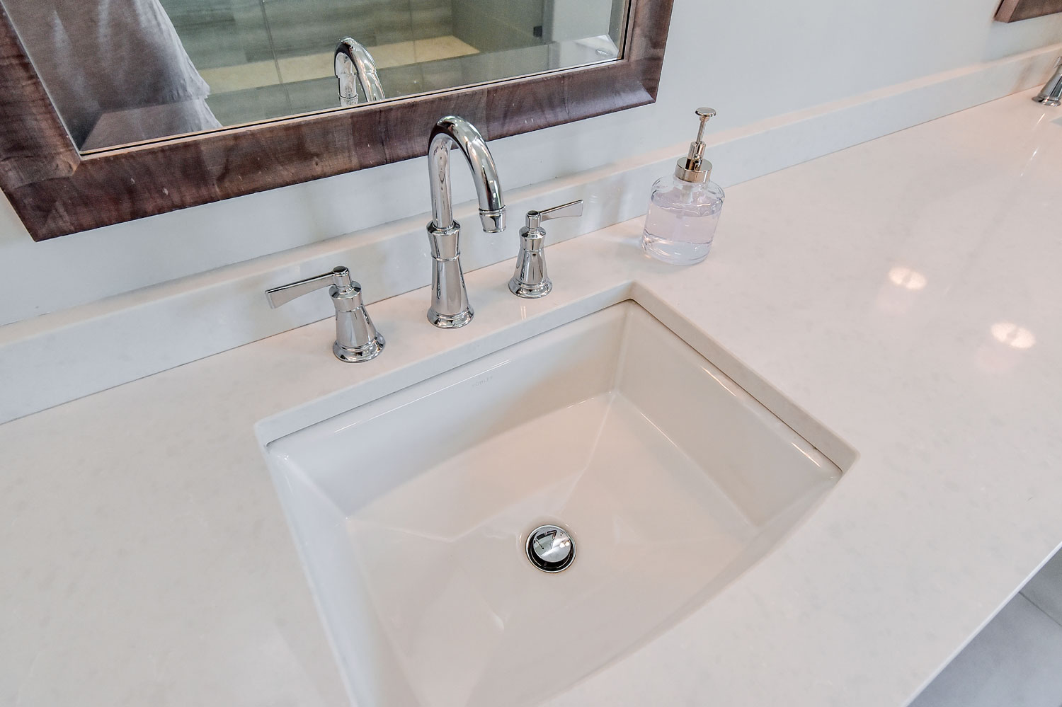 Beautifully Sunkissed Mater Bath Remodel — photo 3