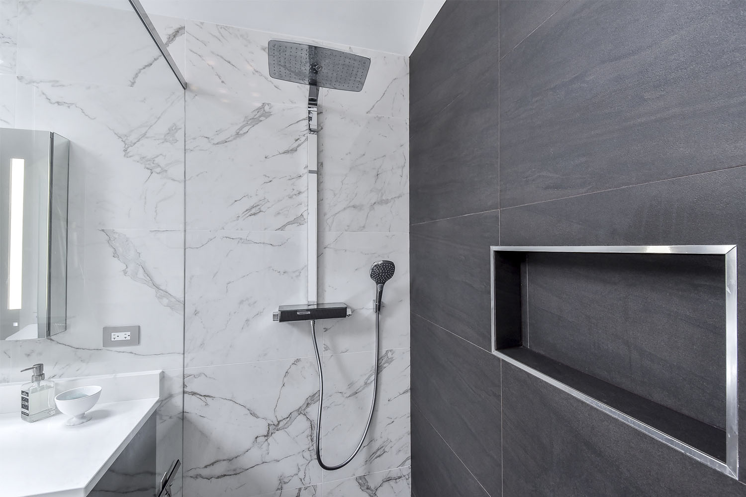 Seamlessly Sharp Master Bath Remodel — photo 4