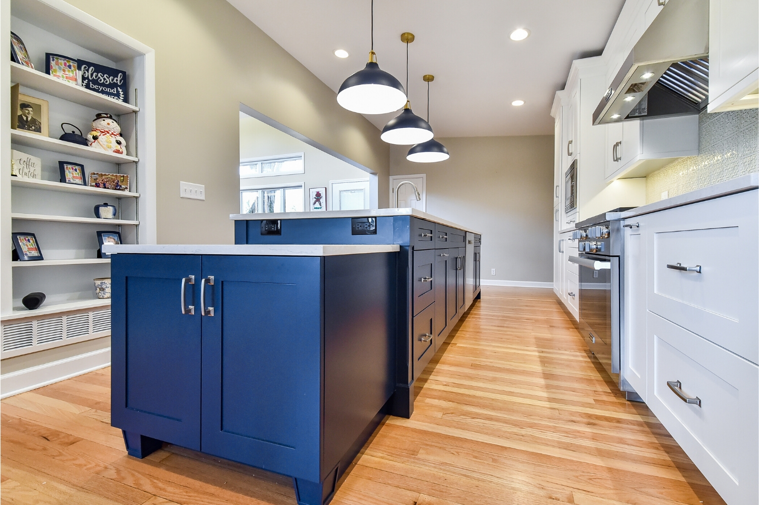Blue Fashioned Kitchen Remodel — photo 5