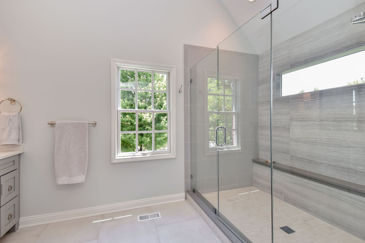 Beautifully Sunkissed Mater Bath Remodel — photo 8