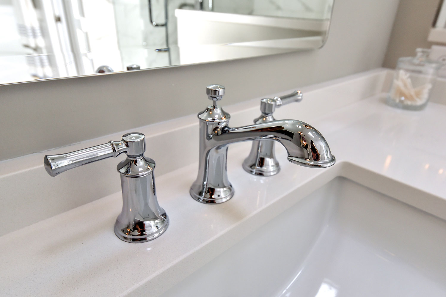 Strikingly Tasteful Master Bath Remodel — photo 8