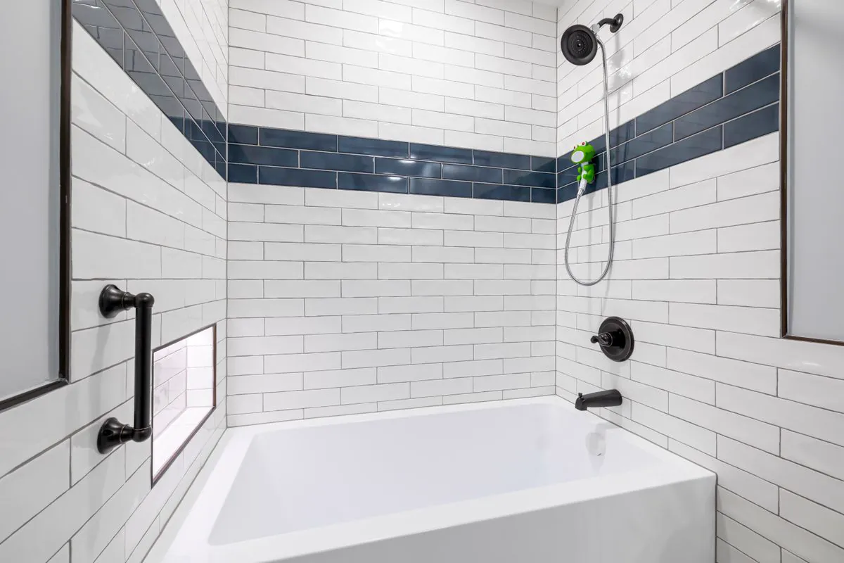 Tub Grab Bar