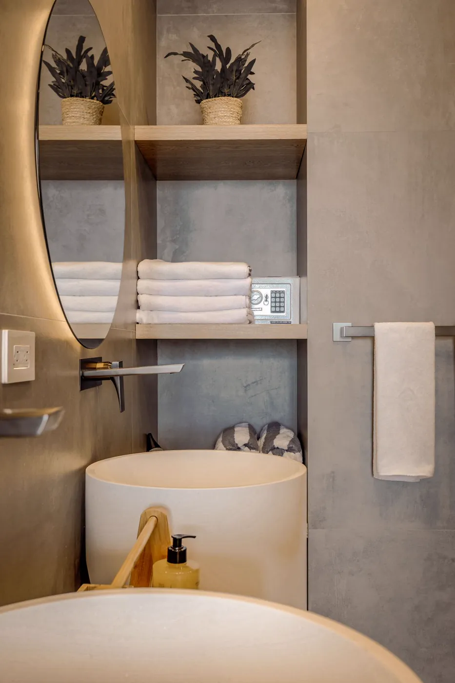Built-In Shelving