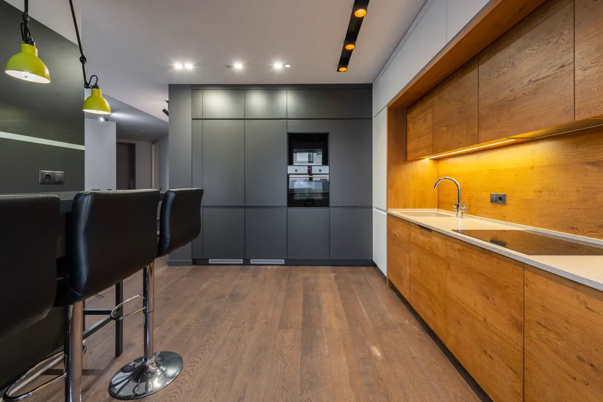 Two-Tone Modern Kitchen