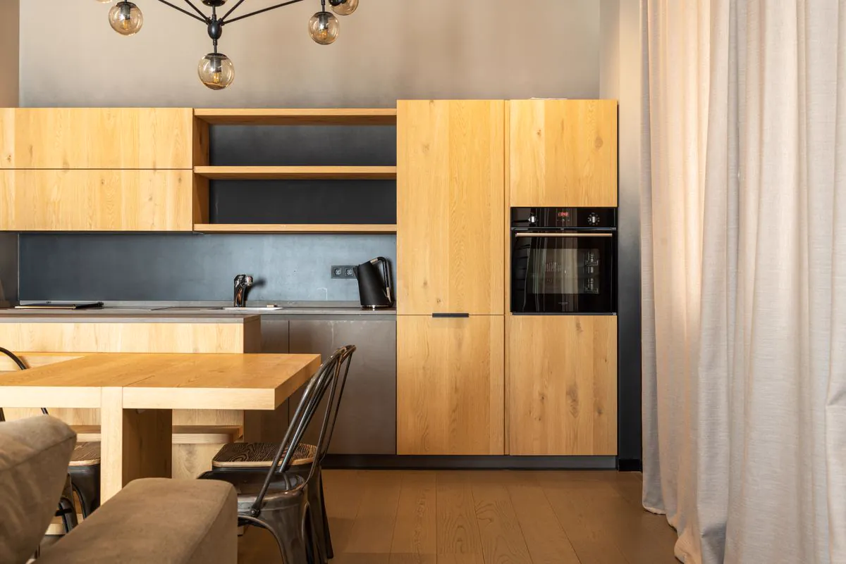 Cabinets & Organizers