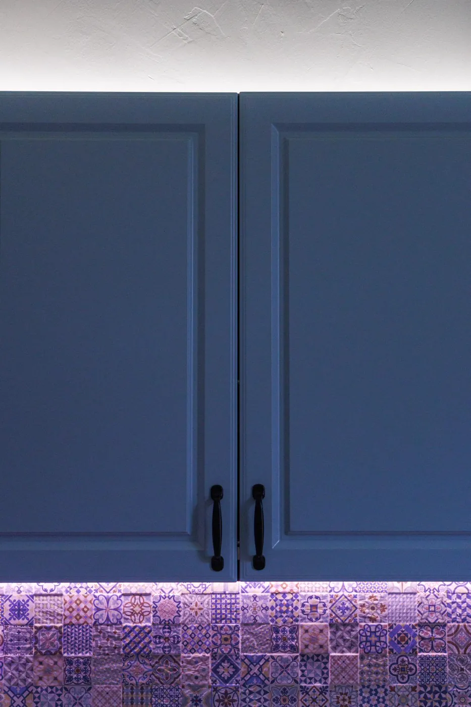 Cabinets & Organizers