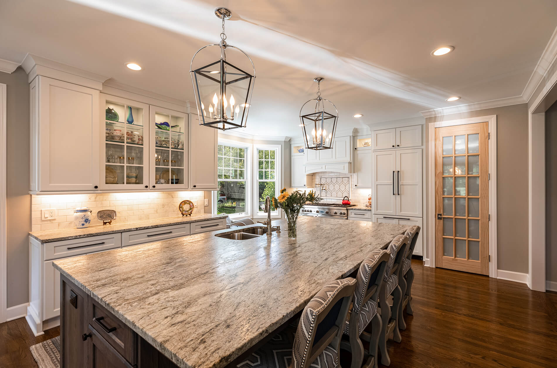 Expansive Island — photo 4